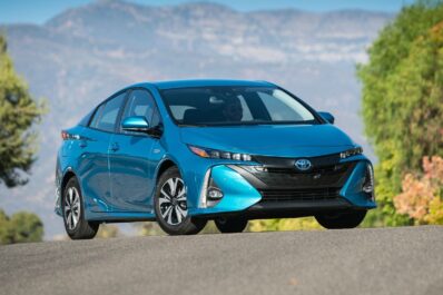 El Toyota Prius Prime es uno de los coches híbridos más vendidos