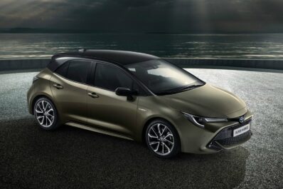 El Toyota Auris renueva su imagen