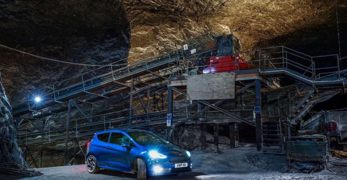 El Ford Fiesta ST en una mina de sal