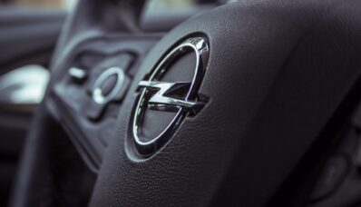 Opel ya da beneficios tras un año PSA