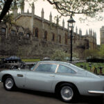 Aston Martin DB5 de James Bond