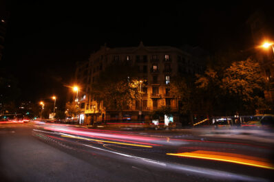 Aprovechamos el cambio de hora para dar algunos consejos para conducir de noche