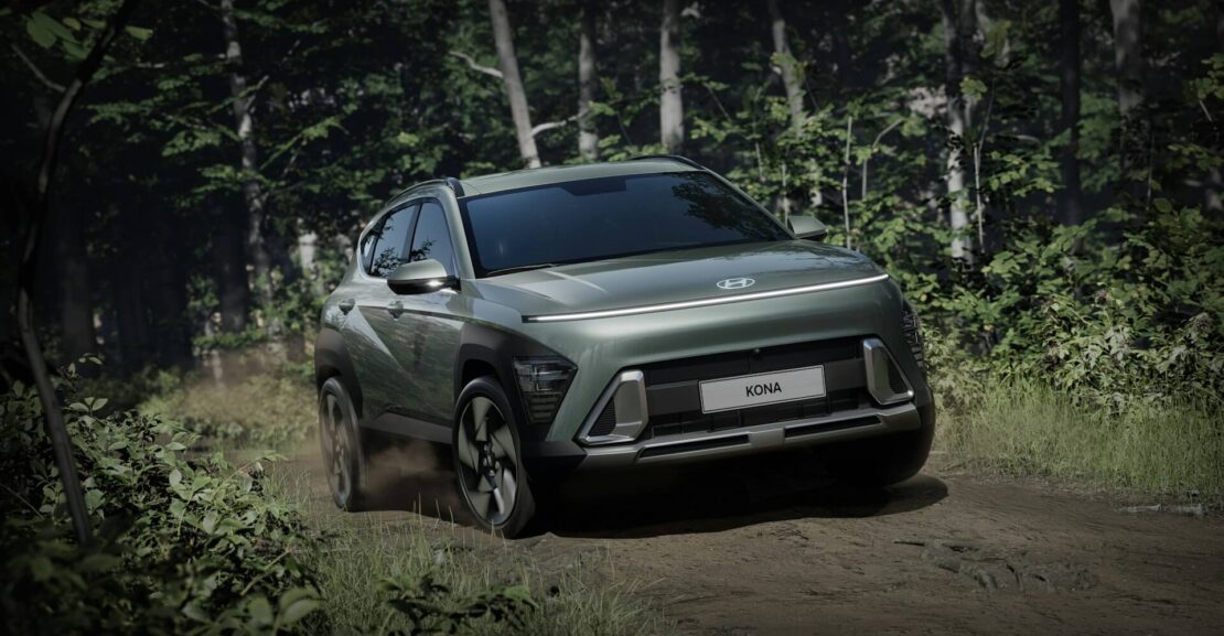 Hyundai Kona en plena conducción