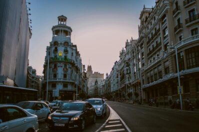 Coches en el centro de Madrid